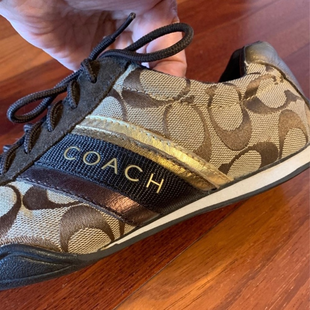 COACH Shoes - Picture 5 of 8